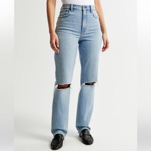 Abercrombie 90’s Straight Ultra high rise curve love jeans with knee holes